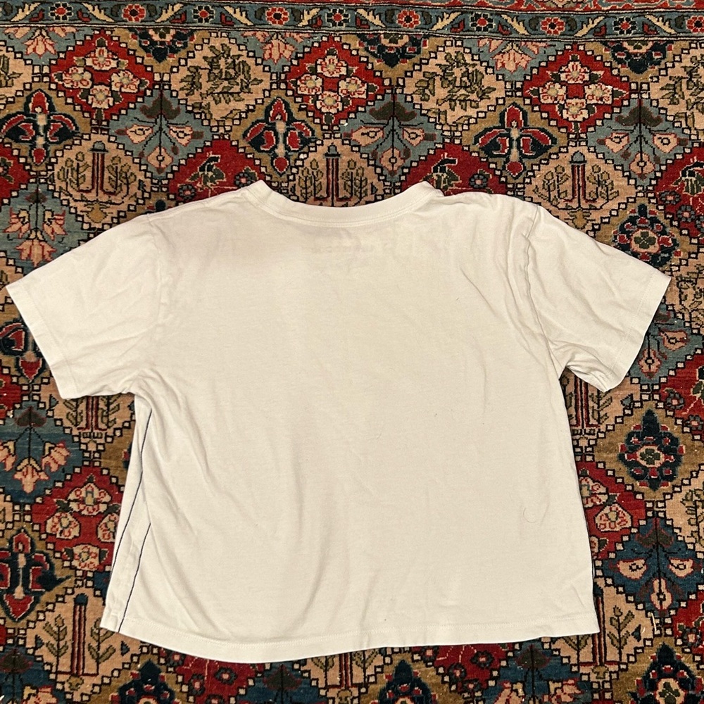 Cropped LIFE IS GOOD tee
Size: xs but fits a S and M Color: white - Picture 2 of 3